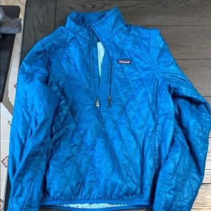 Patagonia light weight jacket